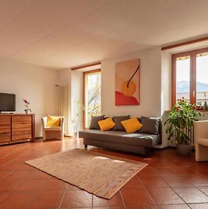 Casa Al Sole - Bellissimo Appartamento Con Terrazza E Vista Lago photos Exterior
