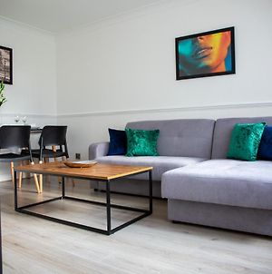 Modern Apartment In Leamington Spa With Free Wi-Fi And Parking photos Exterior