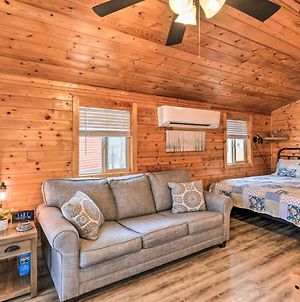 Beautiful New Bern Studio Cabin With Fire Pit! photos Exterior