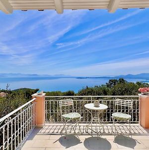 Villa Evmaria - 2 Bedrooms, Amazing Sea Views photos Exterior