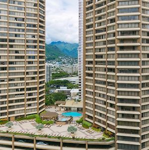 Two Bedroom Discovery Bay High Rise Condos With Lanai & Gorgeous Views photos Exterior