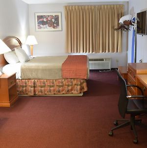 Rodeway Inn & Suites New Paltz- Hudson Valley photos Exterior