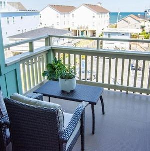 Beauty At The Beach - Sip Your Coffee On The Large Deck While You Breath In The Sea Air And Hear The Ocean Waves, Condo photos Exterior