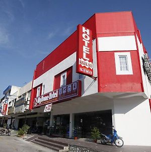Hotel Holmes Kelana Jaya photos Exterior