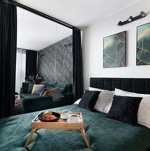 Easy Rent Apartments - Brilliant photos Exterior
