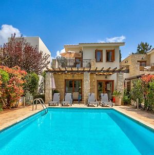 2 Bedroom Villa Destu With Private Pool And Golf Views, Aphrodite Hills Resort photos Exterior