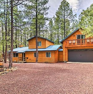 Pinetop Cabin With Deck, Private Loft, Fire Pit photos Exterior