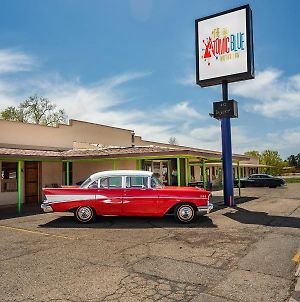 The Atomic Blue Motor-Inn photos Exterior