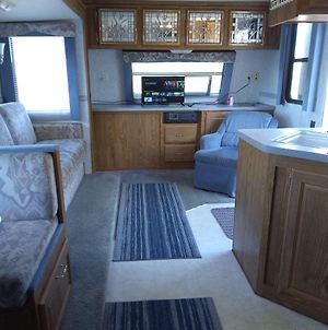 Experience Rv Living - Private Site 33 Ft Camper photos Exterior