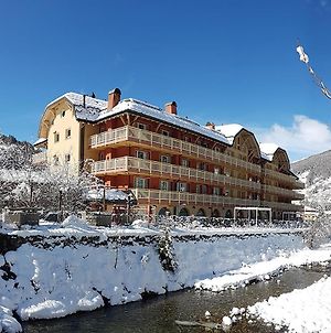 Beautiful Apartment In Ponte Di Legno With Wifi And 2 Bedrooms photos Exterior