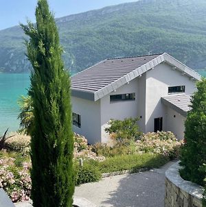 Villa Pieds Dans L'Eau Avec Ponton Prive Lac Du Bourget photos Exterior