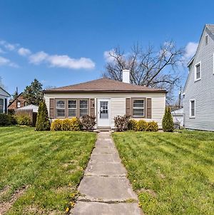 Home With Yard Walk To Ims And Speedway Main St! photos Exterior