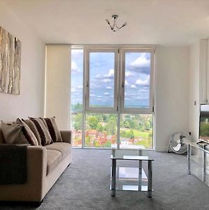 Lovely 1 Bedroom Serviced Apartment In Hertfordshire photos Exterior