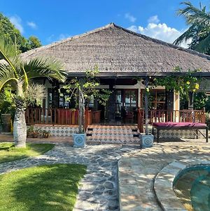 Waterfront Boutique Retreat Villa & Spa North Bali photos Exterior