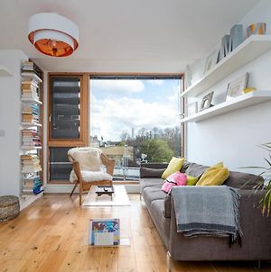 Guestready - Modern & Stylish Central Apartment With London Skyline Views photos Exterior