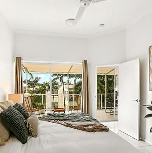 The Flirty Flamingo - Two Bedroom Seaside Condo photos Exterior