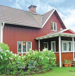 Holiday Home Reveljstigen Hultsfred photos Exterior
