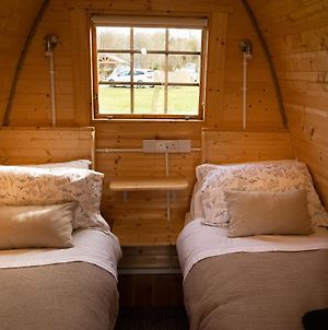 Cosy Pod-Cabin Near Beautiful Landscape In Omagh photos Exterior