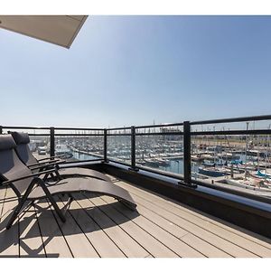 Bright Modern Apartment With Large Balconies, Located Directly On The Marina photos Exterior