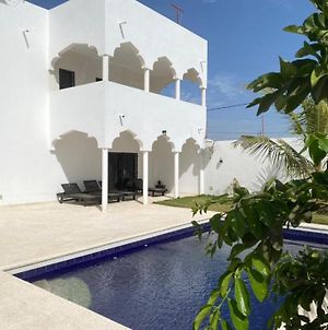 La Baraka, Extravagant Villa For 6 With Pool In Saly photos Exterior