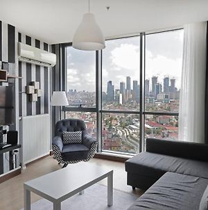 Atasehir Ultralux 2 Bedroom Apartment With City View photos Exterior