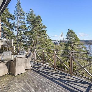 Nice Home In Uddevalla With 2 Bedrooms And Wifi photos Exterior