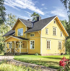 Four-Bedroom Holiday Home In Mullsjo photos Exterior