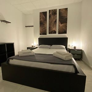 Comfort Room Aire Conditioner In Playa Las Vistas Los Cristianos Habitaciones, Stanza photos Exterior