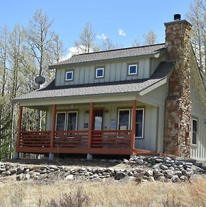 Moose Crossing Cabin On 2 Private Acres With Trails! photos Exterior