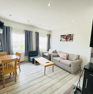Enire New Flat With View To River Yare, H7 photos Exterior
