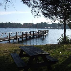 2 Acre Waterfront Beauty, Dock,Screened Porch photos Exterior