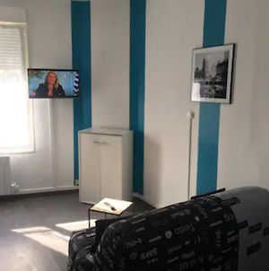 Studio 1 Tout Confort Avec Wifi Et Netflix photos Exterior