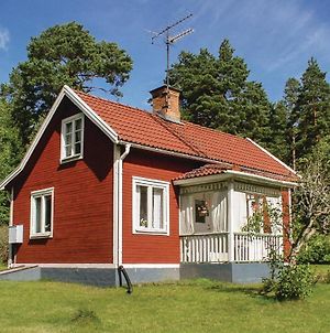 One-Bedroom Holiday Home In Morlunda photos Exterior