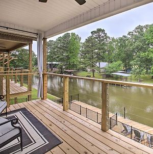 Waterfront Lake Hamilton Home With Boat Dock! photos Exterior