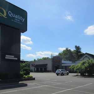 Quality Inn Wayne Fairfield Area photos Exterior
