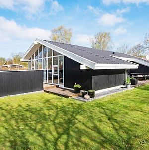 Picturesque Holiday Home In Hemmet With Sauna photos Exterior