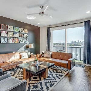 Big New And Modern With Skyline View Mural And Ping Pong photos Exterior