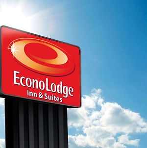 Econo Lodge Inn & Suites photos Exterior
