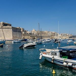 Kalkara'S Seafront Flat 30Mins From Valletta City! photos Exterior