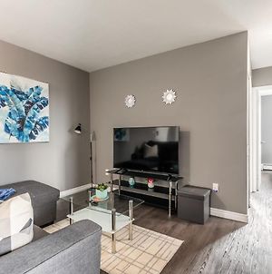 Cozy 2Br Apt With King And Queen - Near Dt Hamilton photos Exterior