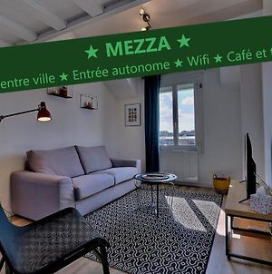 Appartement "Mezza" Centre Ville De Vitre photos Exterior