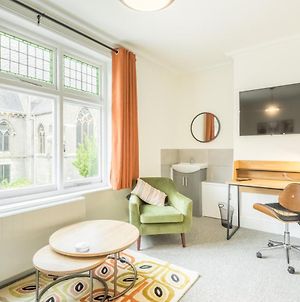 Fabulous Large Apartment For 7 - Central Cambridge photos Exterior