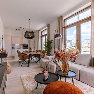 Fantastic New Apartment With High Quality Finishing And Built-In Terrace Close To The Sea And The Beach In Mariakerke photos Exterior