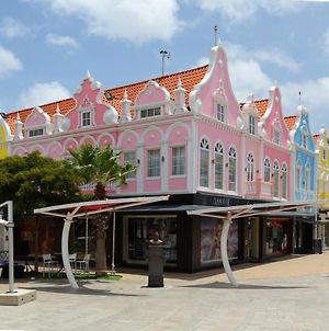 Oranjestad City Suites photos Exterior