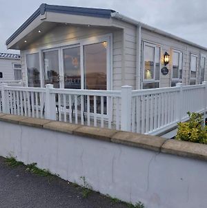 The Delta Retreat - Golden Gate Towyn - Vibrant Holiday Homes Limited photos Exterior