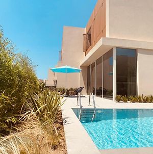 3-Bedroom Beach Villa With A Pool In Green Coast Palase photos Exterior