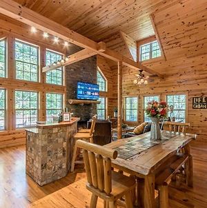 Cozy Creekside Log Cabin W Firepit, Hot Tub, Wifi photos Exterior