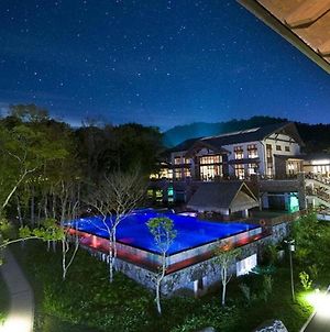 Wuzhishan Yatai Rainforest Resort Hotel photos Exterior