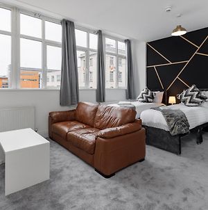 City Centre Studio 5 With Free Wifi And Smart Tv By Yoko Property photos Exterior