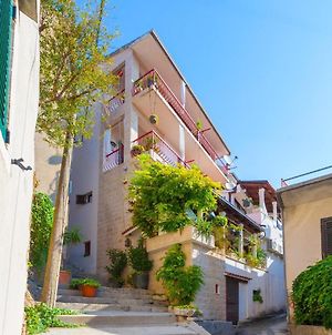 Apartments And Rooms With Wifi Makarska - 11063 photos Exterior